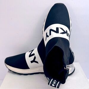 DKNY WOMEN’S MACE SOCK HIGH-TOP SNEAKER BOOTIES, TEXTILE UPPER, BLACK SIZE 9.5